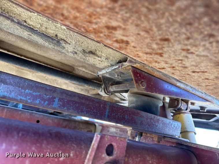 image for item DZ4988 1986 White WIM semi truck