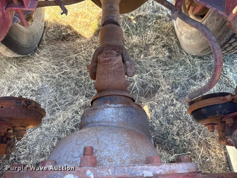 image for item DZ4988 1986 White WIM semi truck