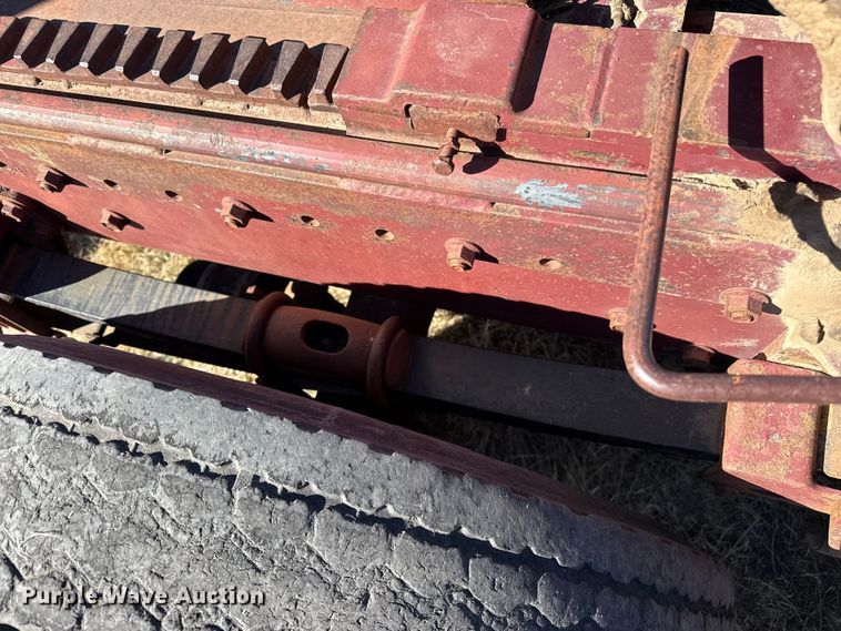 image for item DZ4988 1986 White WIM semi truck