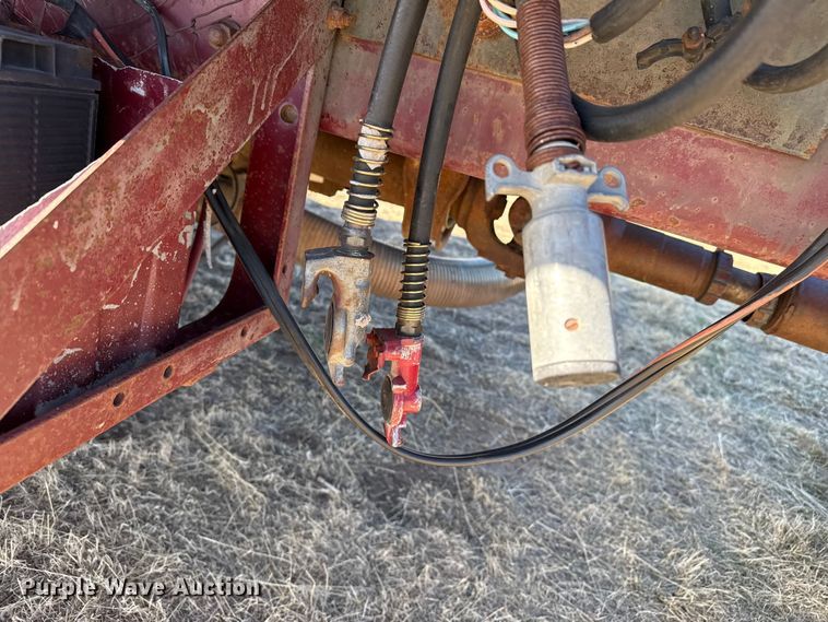 image for item DZ4988 1986 White WIM semi truck