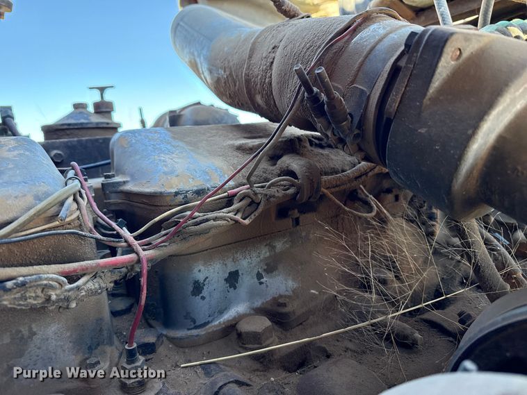 image for item DZ4988 1986 White WIM semi truck