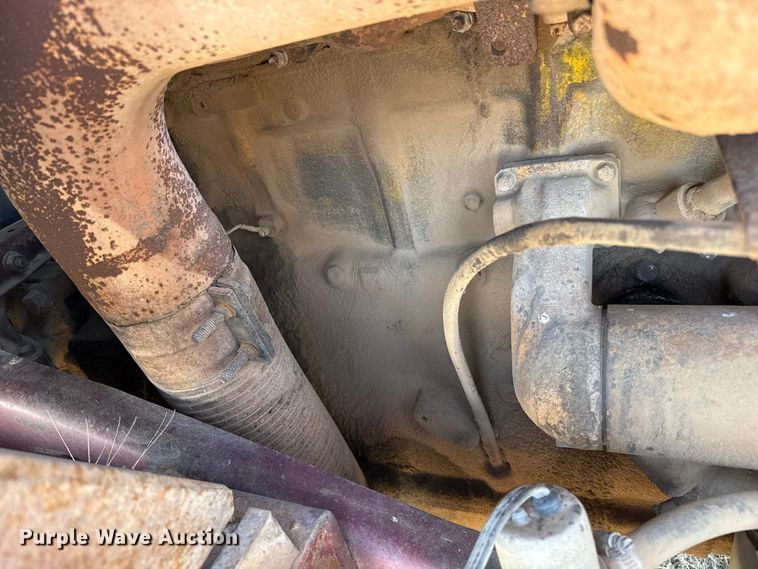 image for item DZ4988 1986 White WIM semi truck