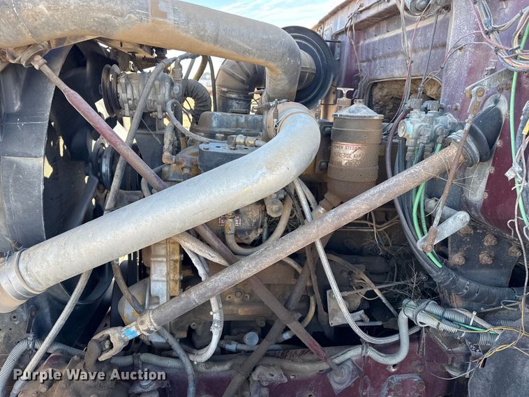 image for item DZ4988 1986 White WIM semi truck