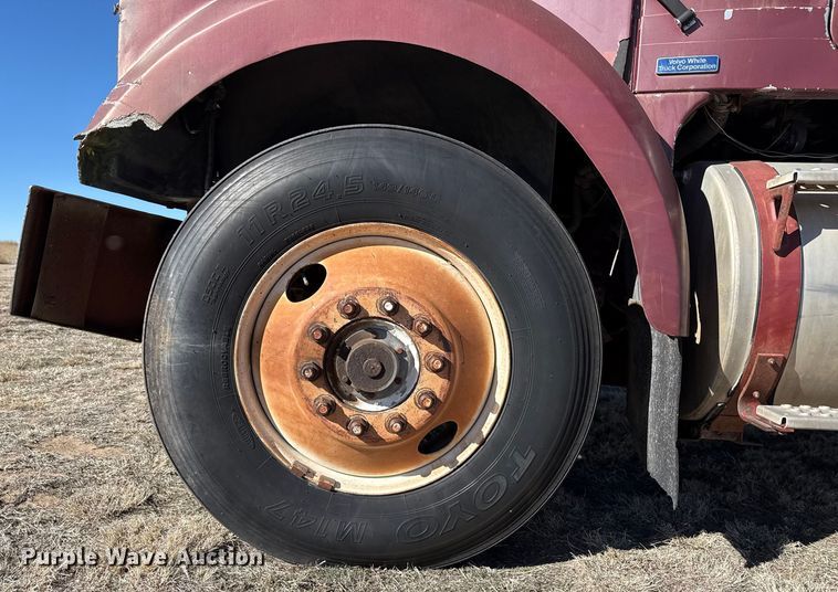 image for item DZ4988 1986 White WIM semi truck