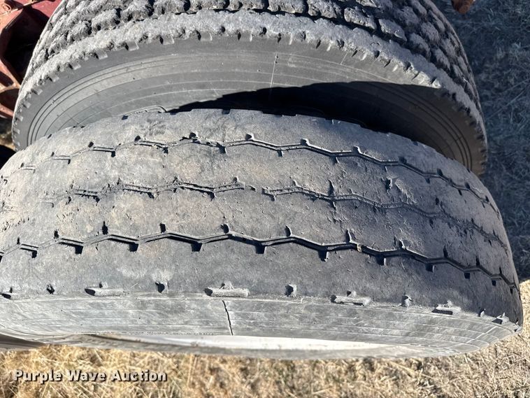 image for item DZ4988 1986 White WIM semi truck