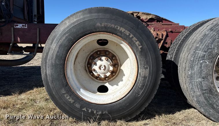 image for item DZ4988 1986 White WIM semi truck