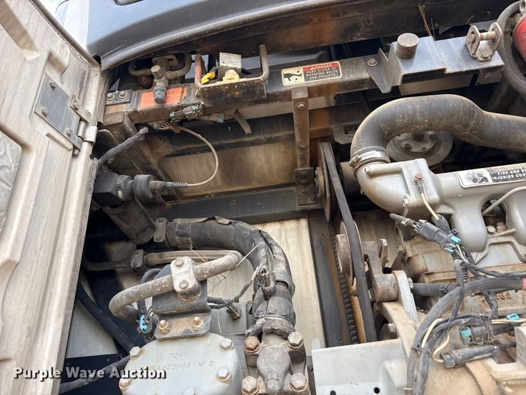 image for item DZ5129 2012 Utility refrigerated van trailer