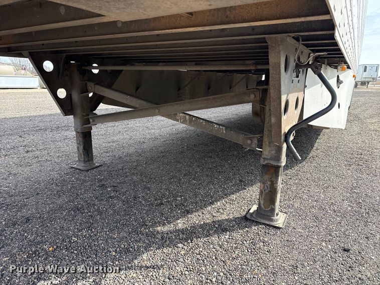 image for item DZ5129 2012 Utility refrigerated van trailer