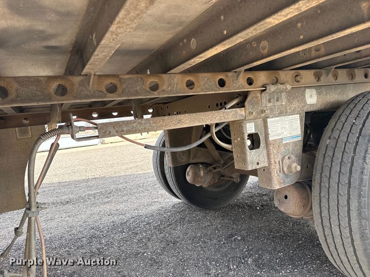 image for item DZ5129 2012 Utility refrigerated van trailer