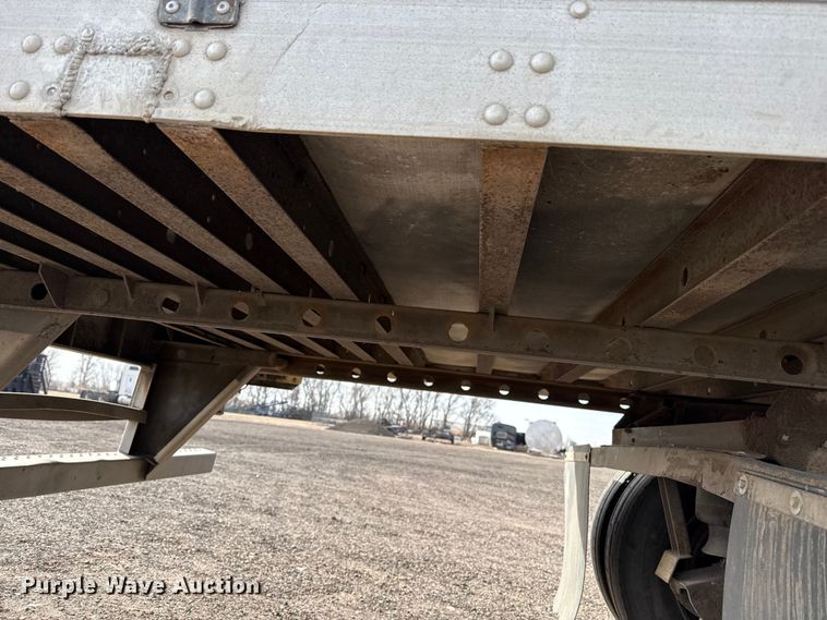 image for item DZ5129 2012 Utility refrigerated van trailer