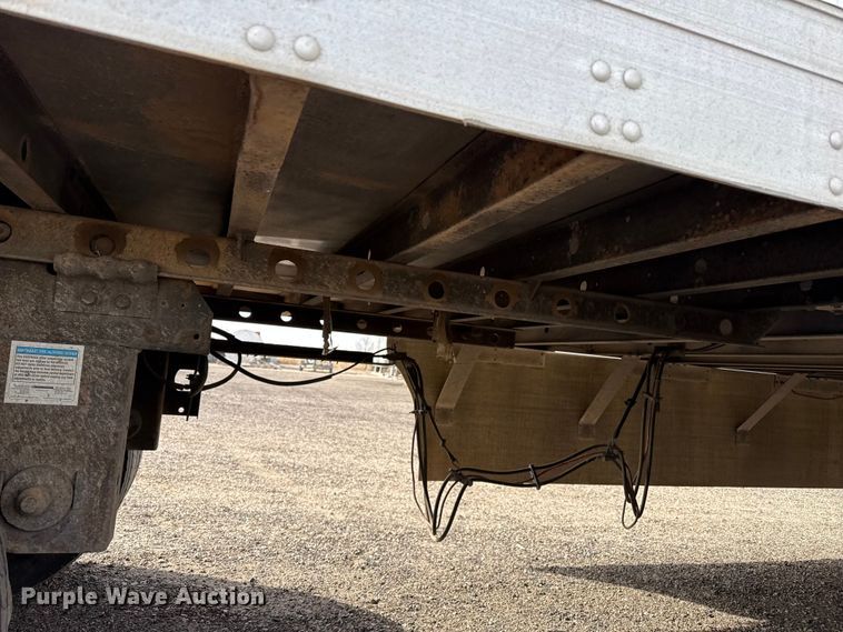 image for item DZ5129 2012 Utility refrigerated van trailer