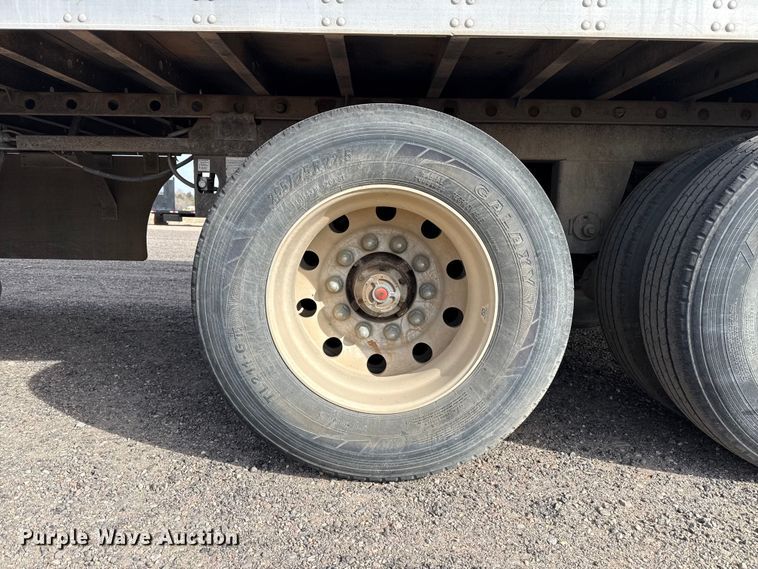 image for item DZ5129 2012 Utility refrigerated van trailer