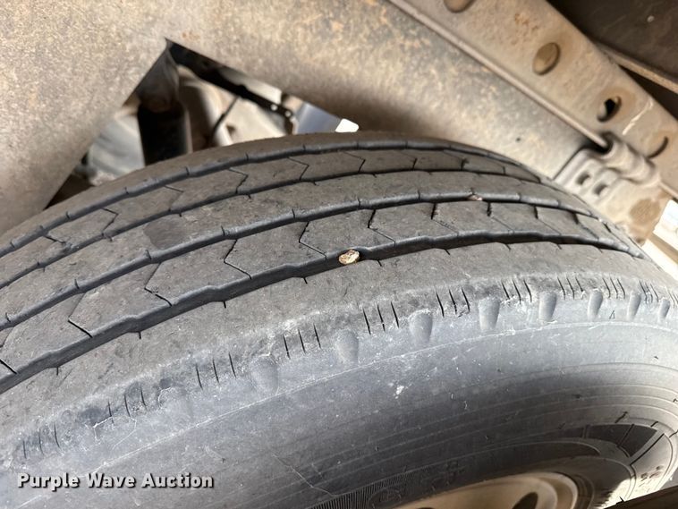 image for item DZ5129 2012 Utility refrigerated van trailer