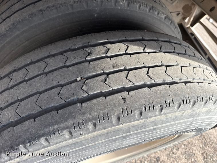 image for item DZ5129 2012 Utility refrigerated van trailer