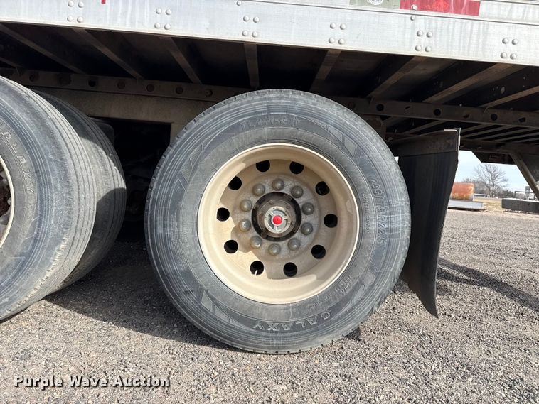 image for item DZ5129 2012 Utility refrigerated van trailer