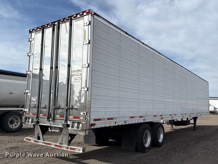 image for item DZ5130 2013 Wabash refrigerated van trailer