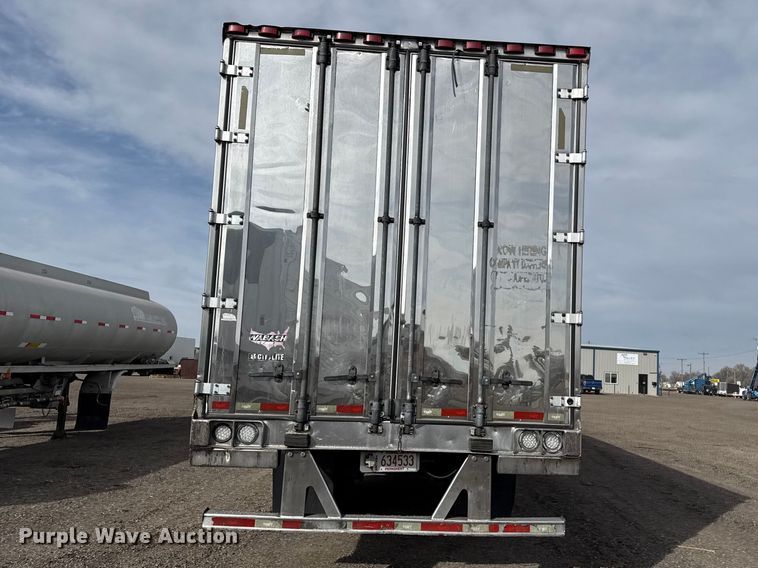 image for item DZ5130 2013 Wabash refrigerated van trailer