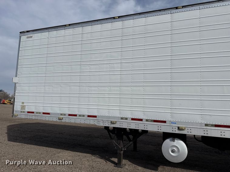 image for item DZ5130 2013 Wabash refrigerated van trailer
