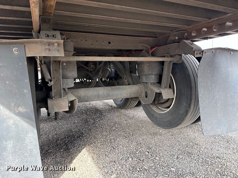 image for item DZ5130 2013 Wabash refrigerated van trailer