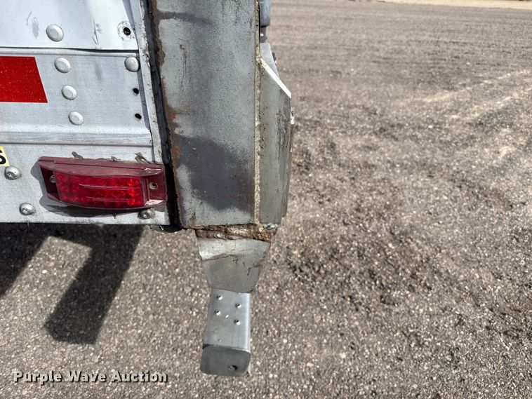 image for item DZ5130 2013 Wabash refrigerated van trailer