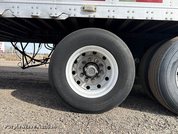 image for item DZ5130 2013 Wabash refrigerated van trailer