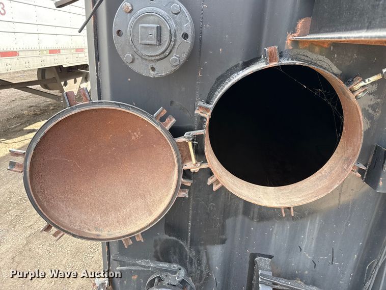 image for item DZ5131 Frac tank trailer