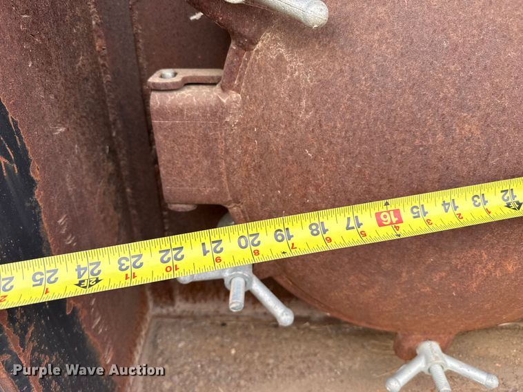 image for item DZ5131 Frac tank trailer