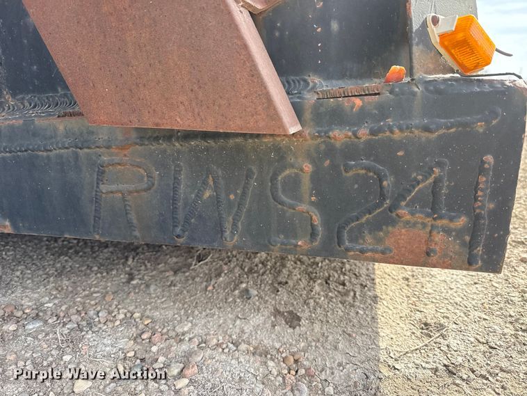 image for item DZ5131 Frac tank trailer