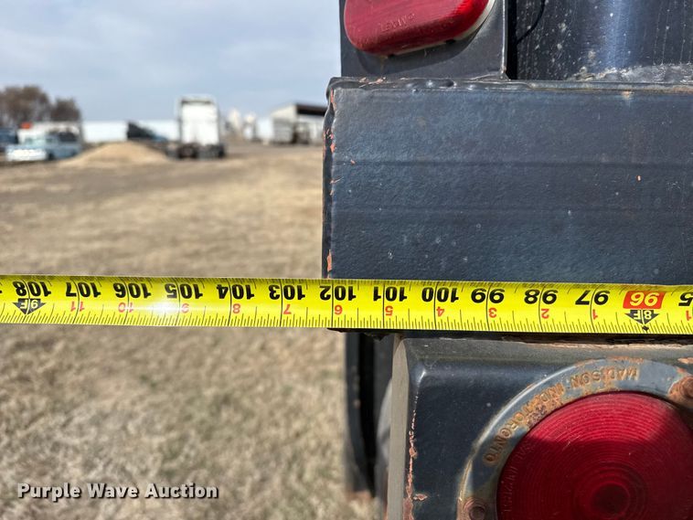 image for item DZ5132 Frac tank trailer