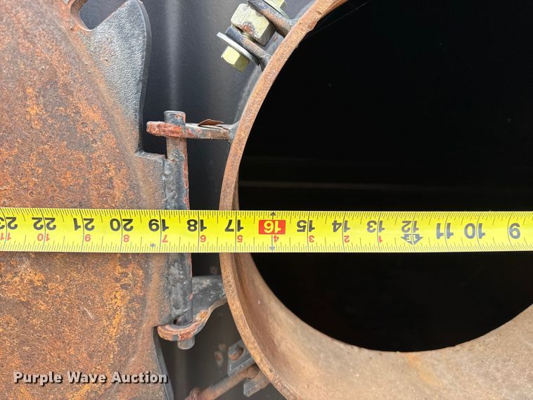 image for item DZ5133 Frac tank trailer