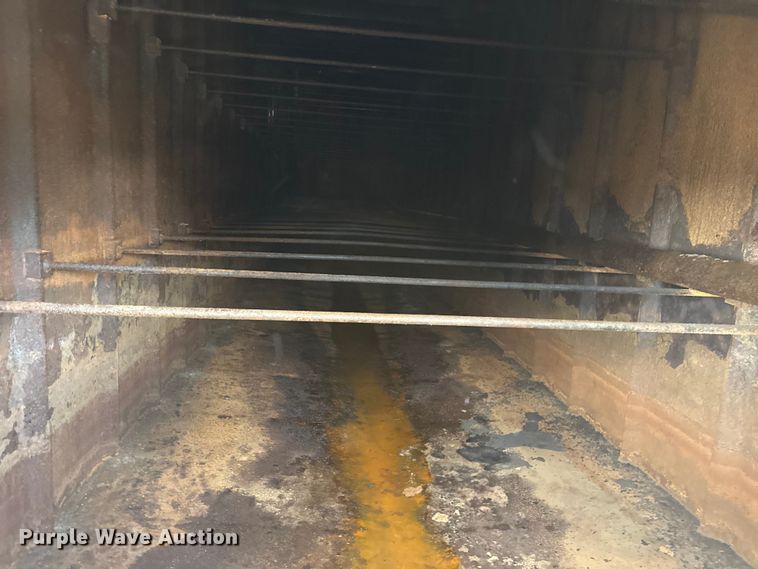 image for item DZ5133 Frac tank trailer