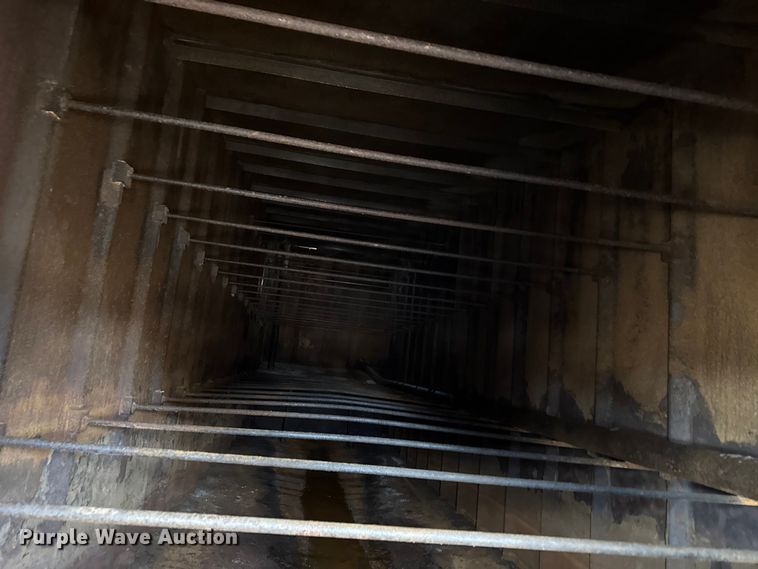 image for item DZ5133 Frac tank trailer