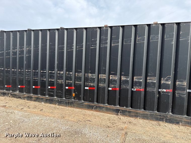 image for item DZ5134 Frac tank trailer