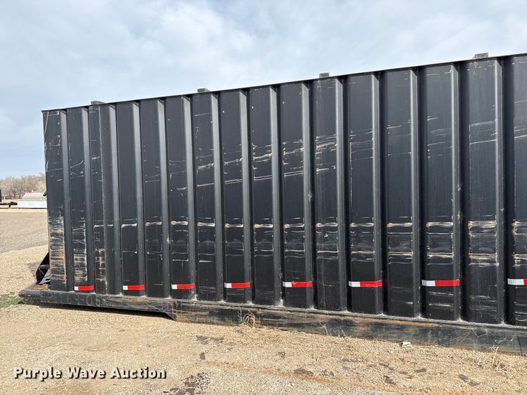 image for item DZ5134 Frac tank trailer