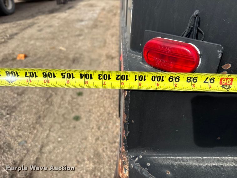 image for item DZ5134 Frac tank trailer