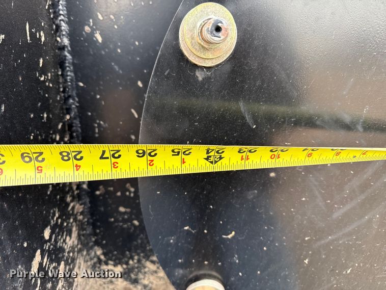 image for item DZ5134 Frac tank trailer