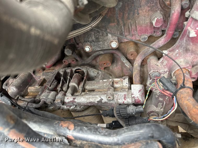 image for item DZ5149 2008 Mack CHU613 semi truck