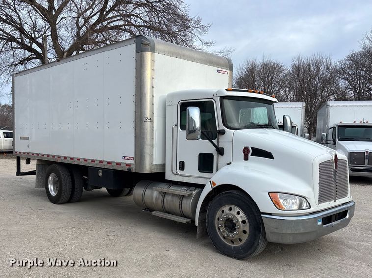 image for item EA4445 2021 Kenworth T270 box truck