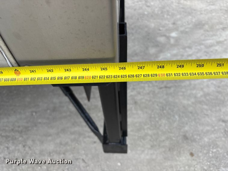 image for item EA4445 2021 Kenworth T270 box truck