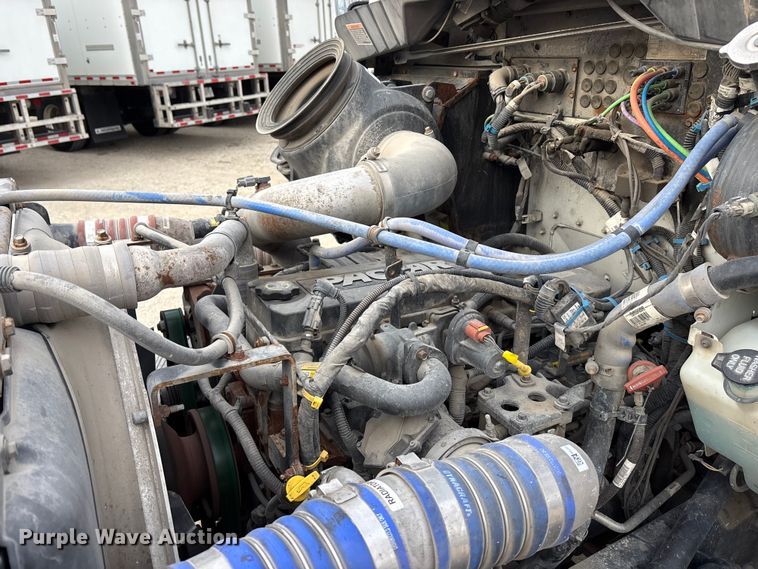 image for item EA4445 2021 Kenworth T270 box truck