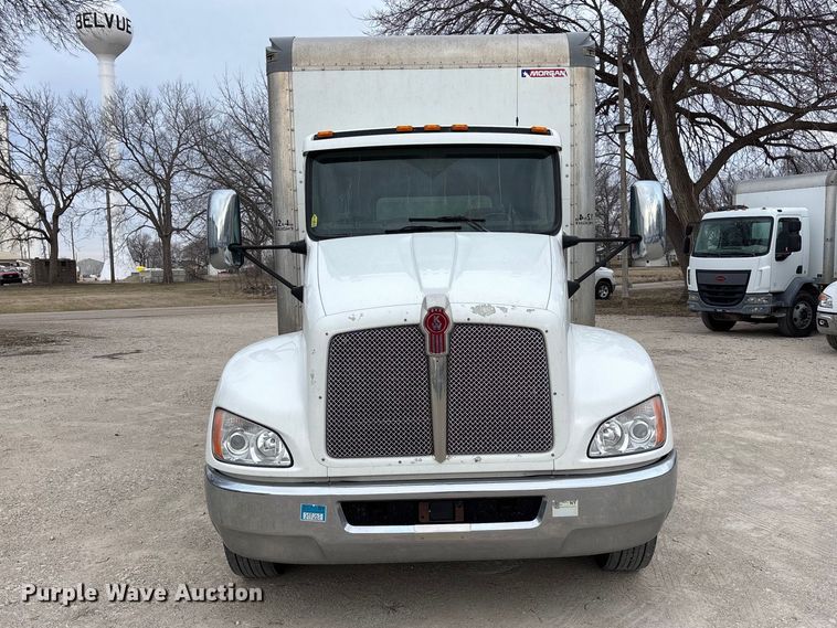 image for item EA4447 2021 Kenworth T270 box truck