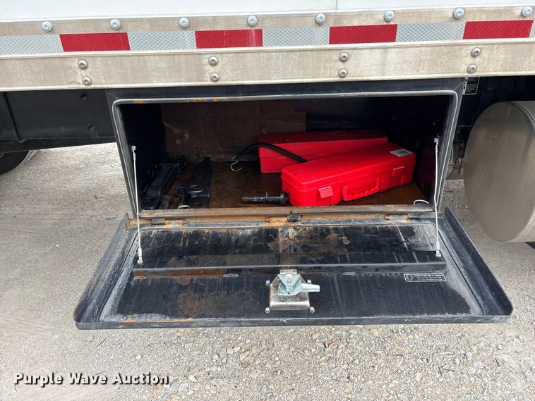 image for item EA4447 2021 Kenworth T270 box truck