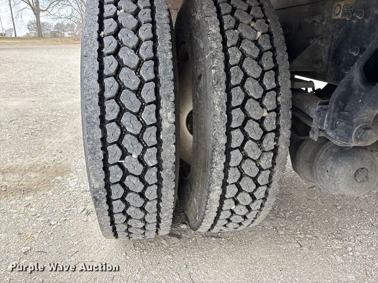 image for item EA4448 2021 Kenworth T270 box truck