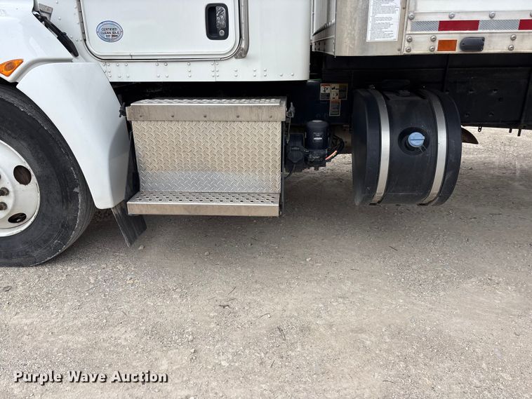 image for item EA4449 2021 Kenworth T270 box truck