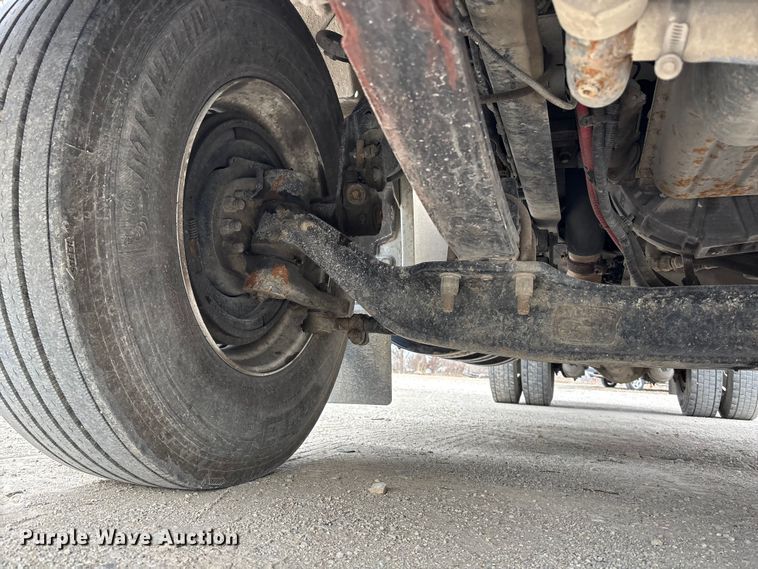 image for item EA4449 2021 Kenworth T270 box truck