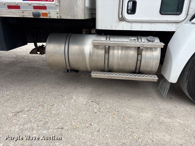 image for item EA4449 2021 Kenworth T270 box truck