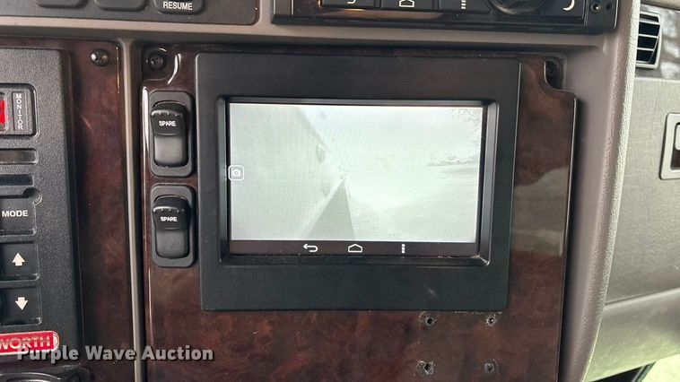 image for item EA4449 2021 Kenworth T270 box truck