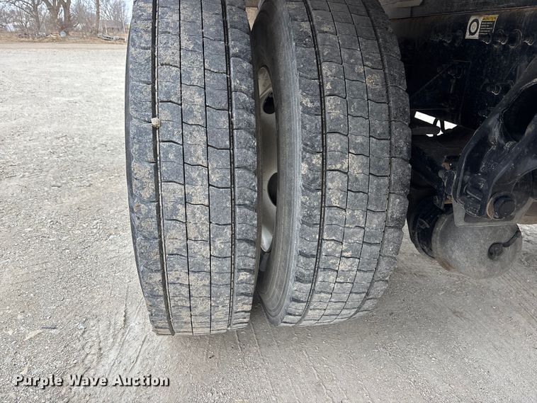 image for item EA4449 2021 Kenworth T270 box truck