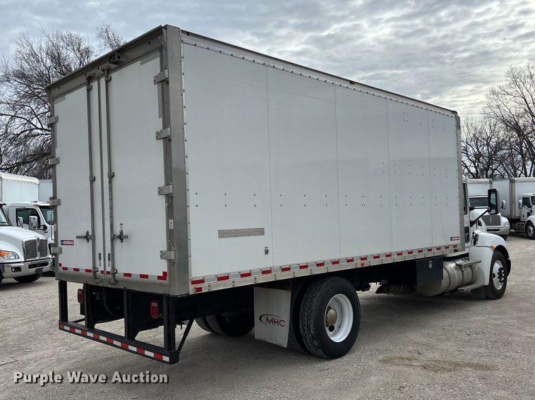 image for item EA4450 2021 Kenworth T270 box truck