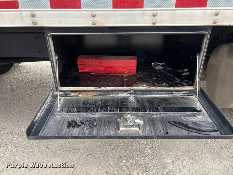 image for item EA4450 2021 Kenworth T270 box truck